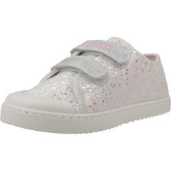 Buty PABLOSKY 984350P Biały. Białe obuwie trekkingowe damskie Pablosky, z tkaniny, bez zapięcia. Za 138.99 zł.