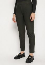 Ciemnozielone Spodnie Ozdobione Imitacją Kieszeni Faliona. Zielone spodnie materiałowe damskie Born2be, z aplikacjami, z jeansu, eleganckie. Za 49.99 zł.
