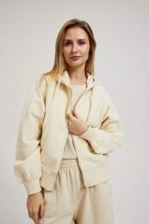 Rozpinana bluza z kapturem i bufiastymi rękawami beżowa. Brązowe bluzy damskie MOODO, m, bez wzorów, bez ramiączek, z kapturem. W wyprzedaży za 64.99 zł.