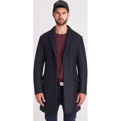 GRANATOWY PŁASZCZ JOOP! COLLECTION. Niebieskie płaszcze męskie Joop! Collection, m, bez wzorów, bez kołnierzyka, bez kaptura. Za 900.00 zł.