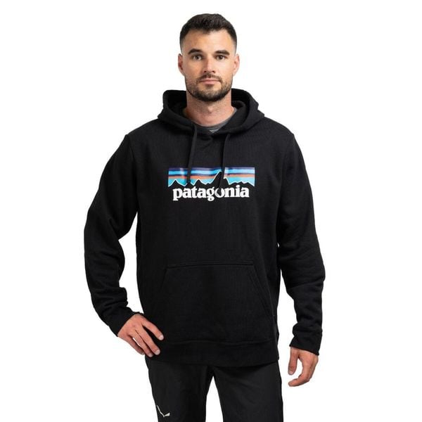 Bluza Patagonia P-6 Logo Uprisal. Czarne bluzy męskie Patagonia, m, bez wzorów, bez ramiączek, bez kaptura. Za 359.99 zł.