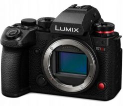 Panasonic Lumix S1IIE Body. Aparaty bezlusterkowce PANASONIC. Za 12,710.99 zł.