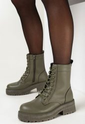 Zielone Botki za Kostkę na Grubej Podeszwie Lumine. Zielone botki damskie Born2be, bez wzorów, z jeansu, za kostkę, bez obcasa, na płaskiej podeszwie, bez zapięcia. Za 44.99 zł.