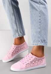 Różowe Tenisówki z Ażurowymi Wstawkami Po Bokach Salessa. Czerwone trampki i tenisówki damskie Renee, w ażurowe wzory, z jeansu, bez zapięcia. Za 34.99 zł.