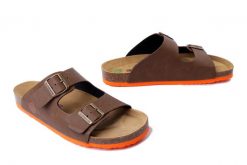 DR. BRINKMANN 600138-02 braun, klapki męskie. Brązowe klapki męskie Dr. Brinkmann, bez wzorów, bez zapięcia. Za 219.90 zł.