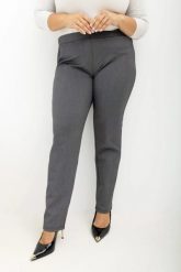 Spodnie Liora w odcieniach szarości - elegancja i komfort w jednym Plus Size Oversize. Szare spodnie materiałowe damskie Moda Size Plus Iwanek, bez wzorów, z poliesteru, biznesowe, plus size, krótkie. Za 179.90 zł.