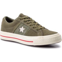 Tenisówki CONVERSE - One Star Ox 163198C Field Surplus/Enamel Red/Egret. Zielone trampki i tenisówki damskie Converse, bez wzorów, z gumy, bez zapięcia. W wyprzedaży za 249.00 zł.