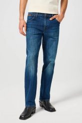 WRANGLER MĘSKIE SPODNIE JEANSOWE TEXAS AZURE FADE 112356864 W121017435. Niebieskie jeansy męskie Wrangler, z jeansu. Za 219.99 zł.