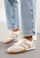 Beżowe Sneakersy Kultowe Tenisówki Zdobione Przeszyciami Welluria. Brązowe trampki i tenisówki damskie Renee, z aplikacjami, z jeansu, bez zapięcia. Za 79.99 zł.