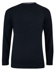 Sweter Ciemny Granatowy Bawełniany, Dziergany, Tłoczony Wzór (U-neck) -Adriano Guinari. Niebieskie swetry męskie Adriano Guinari, m, bez wzorów, z bawełny, biznesowe, bez kołnierzyka, bez ramiączek. Za 159.00 zł.