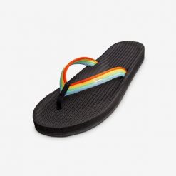 Klapki damskie - Easy Living Rainbow. Czarne klapki damskie INDOSOLE, bez wzorów, z nylonu, sportowe, bez obcasa, bez zapięcia. Za 154.00 zł.