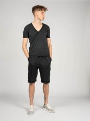 Xagon Man T-Shirt "V-neck" | P22082 JX 2313 | Mężczyzna | Czarny. Czarne t-shirty męskie Xagon, m, bez wzorów, z bawełny, bez kołnierzyka, bez ramiączek. W wyprzedaży za 238.00 zł.