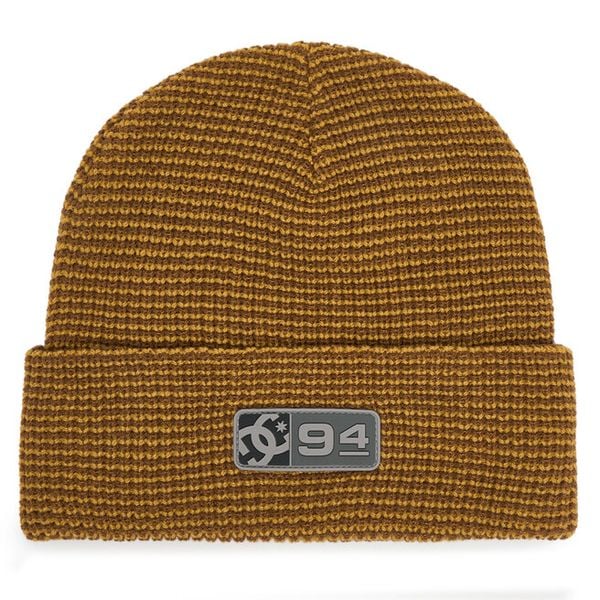 Czapka DC Shoes. Brązowe czapki męskie DC Shoes, na zimę, bez wzorów. Za 63.99 zł.