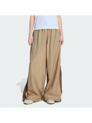 Adidas Spodnie dresowe Firebird Adilenium KD6300 Beżowy Regular Fit. Brązowe spodnie dresowe damskie Adidas, bez wzorów, z dresówki. Za 399.99 zł.