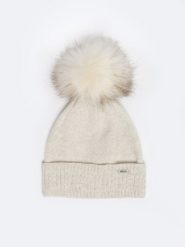 Czapka damska z pomponem perłowa Stanilani 103. Białe czapki damskie BIG STAR, na zimę, bez wzorów, z materiału, eleganckie. W wyprzedaży za 79.99 zł.