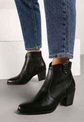 Czarne Botki Kowbojki na Obcasie Ozdobione Napami Zinnirae. Czarne botki damskie Born2be, na zimę, bez wzorów, z jeansu, eleganckie, bez obcasa, na obcasie, bez zapięcia. Za 139.99 zł.