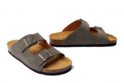 DR. BRINKMANN 600136-07 grun, klapki profilaktyczne męskie. Zielone klapki męskie Dr. Brinkmann, bez wzorów, ze skóry, bez zapięcia. Za 219.90 zł.