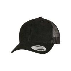 Zamszowa czapka Flexfit Trucker. Czarne czapki damskie FLEXFIT, bez wzorów, ze skóry. Za 117.00 zł.
