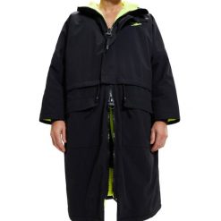 Kurtka płaszcz unisex Speedo Change Robe. Czarne kurtki sportowe damskie Speedo, l, bez wzorów, bez ramiączek, bez kaptura. Za 1,598.99 zł.