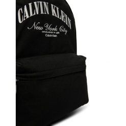 Plecak Calvin Klein. Czarne plecaki męskie Calvin Klein, bez wzorów, sportowe. Za 369.99 zł.