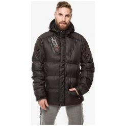 Umbro Kurtka Foll , czarny, rozmiar M. Czarne kurtki męskie Umbro, na zimę, m, z aplikacjami, z materiału, bez kaptura. W wyprzedaży za 99.99 zł.