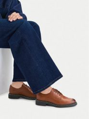 Lasocki Półbuty CEO-RST-56007-14 Brązowy. Brązowe półbuty damskie Lasocki, bez wzorów, ze skóry, bez obcasa, na płaskiej podeszwie, bez zapięcia. Za 229.99 zł.