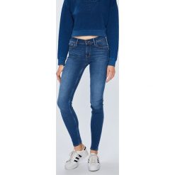 Levi's - Jeansy 710. Niebieskie jeansy damskie Levi's®, bez wzorów, z bawełny. W wyprzedaży za 319.90 zł.