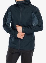 Kurtka przeciwwiatrowa męska Fjallraven Abisko Lite Trekking Jacket. Zielone kurtki męskie Fjällräven, na lato, m, bez wzorów, z bawełny, bez kaptura. Za 1,050.49 zł.