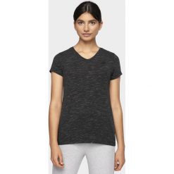 T-shirt damski. T-shirty damskie 4F, bez wzorów, bez kołnierzyka, bez ramiączek. W wyprzedaży za 39.99 zł.