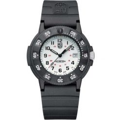 Zegarek męski Luminox XS.3007.EVO.S, Quartz, 43mm, 20ATM. Czarne zegarki męskie Luminox, bez wzorów. W wyprzedaży za 1,277.20 zł.