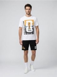 Bawełniana piżama dwuczęściowa z nadrukiem FIFA World Cup - wielobarwny. Piżamy męskie Sinsay, l, bez wzorów, z bawełny, bez kołnierzyka, bez ramiączek. Za 49.99 zł.