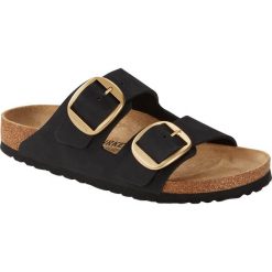 Damskie sandały eleganckie zapięcie na klamrę Arizona Big Buckle. Czarne sandały damskie Birkenstock, bez wzorów, z materiału, bez obcasa, bez zapięcia. Za 672.30 zł.