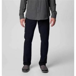 Spodnie sportowe męskie Columbia Terminal Tackle Ii. Czarne spodnie sportowe męskie Columbia, m, bez wzorów, z materiału. Za 519.99 zł.