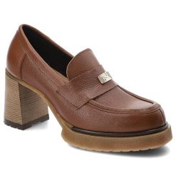 Brązowe Półbuty Armodo Eleganckie Obuwie Na Obcasie. Brązowe półbuty damskie Armodo, z aplikacjami, z nubiku, eleganckie, bez obcasa, na obcasie, bez zapięcia. Za 299.00 zł.