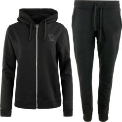 Zestaw damski Athl. dpt Susy Black - bluza z kapturem i spodnie dresowe L. Czarne bluzy damskie Erima, l, z aplikacjami, z bawełny, sportowe, bez ramiączek, z kapturem. Za 277.99 zł.
