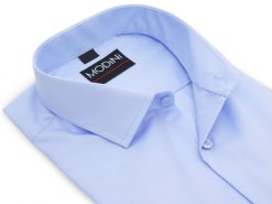Gładka błękitna koszula z krótkim rękawem YK20. Niebieskie koszule męskie Modini Moda Męska, m, bez wzorów, z bawełny, casualowe, bez kołnierzyka, bez ramiączek. W wyprzedaży za 148.50 zł.