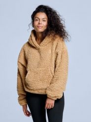 Bluza z kapturem Fluffy - damska - na cztery pory roku - Teddy - Ciepły piasek. Brązowe bluzy damskie POEDERBAAS, xl, bez wzorów, z materiału, eleganckie, bez ramiączek, z kapturem. Za 199.42 zł.