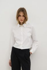 KOSZULA PARIS BIAŁA L - Flawless. Białe koszule damskie Flawless, l, bez wzorów, z bawełny, eleganckie, bez kołnierzyka, bez ramiączek. Za 299.00 zł.