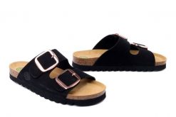 DR. BRINKMANN 700809-01 schwarz, klapki damskie. Czarne klapki damskie Dr. Brinkmann, na lato, bez wzorów, ze skóry, bez obcasa, bez zapięcia. Za 263.42 zł.