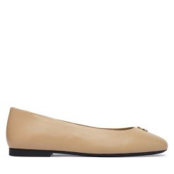 Baleriny Tommy Hilfiger. Brązowe balerinki damskie Tommy Hilfiger, bez wzorów, bez obcasa, bez zapięcia. Za 409.99 zł.