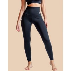 Legginsy 3D Natura z włókna deportivo. Czerwone legginsy damskie ANAISSA, bez wzorów, z poliamidu. W wyprzedaży za 160.00 zł.