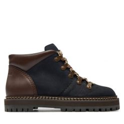 Botki See By Chloé. Czarne botki damskie See By Chloé, bez wzorów, bez obcasa, na płaskiej podeszwie, bez zapięcia. Za 1,929.00 zł.