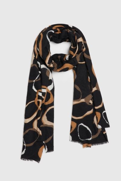 Szal z wzorem czarny. Czarne szaliki damskie MOODO, bez wzorów, z poliesteru. Za 59.99 zł.