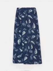 Szalik ze wzorem - granatowy. Niebieskie szaliki damskie Sinsay, bez wzorów. Za 15.99 zł.