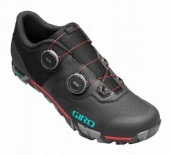 Buty męskie GIRO FORMULA PRO black spark roz.42,5 (NEW). Czarne buty sportowe męskie Giro, bez wzorów, bez zapięcia. Za 639.53 zł.
