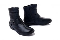 JOSEF SEIBEL 79765 VL971 530 Naly 65 ocean, botki damskie. Niebieskie botki damskie Josef Seibel, na zimę, bez wzorów, z polaru, bez obcasa, bez zapięcia. Za 529.90 zł.