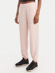 HUGO Spodnie dresowe Monogram 50556809 Różowy Regular Fit. Czerwone spodnie dresowe damskie Hugo, bez wzorów, z bawełny. Za 399.99 zł.