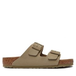 Klapki Birkenstock. Brązowe klapki męskie Birkenstock, bez wzorów, bez zapięcia. Za 399.99 zł.