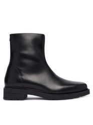 Patrizia Pepe Botki 2Y0021 L048 Czarny. Czarne botki damskie Patrizia Pepe, bez wzorów, ze skóry, bez obcasa, na płaskiej podeszwie, bez zapięcia. Za 1,339.00 zł.