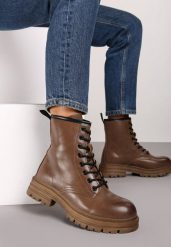 Ciemnobeżowe Botki Workery na Płaskiej Podeszwie ze Sznurowaniem Arstela. Brązowe botki damskie Renee, bez wzorów, z jeansu, eleganckie, bez obcasa, na płaskiej podeszwie, bez zapięcia. Za 139.99 zł.